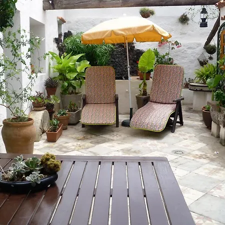 Country house La Plaza B